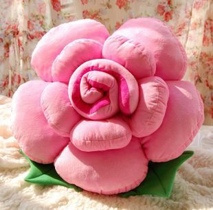 Romantic rose pillow